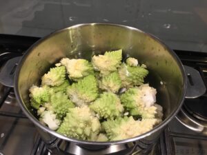 Broccolo romanesco gratinato al forno