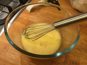 Preparazione Frittata di zucchine e carote al forno