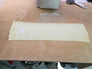 Preparazione Sfogliatelle ricce salate