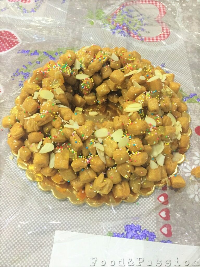 Struffoli napoletani 12