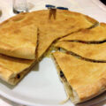 Tiella con cipolle